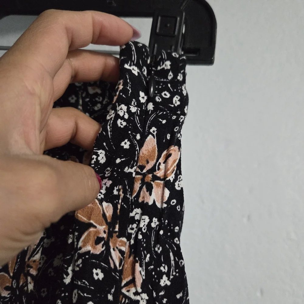 Chelsea28 Black and Orange Floral A-Line Skirt - Picture 6 of 7